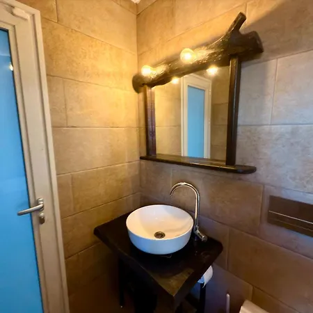 Arthotel Oscar I سوزوبول