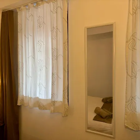Arthotel Oscar I ホテル ソゾポル